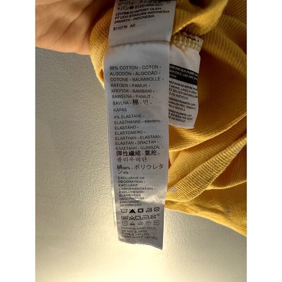 Levi's Daisy Floral Print Short Sleeve Ribbed Knit Baby T-Shirt Junior's Med Y2K - Picture 7 of 7